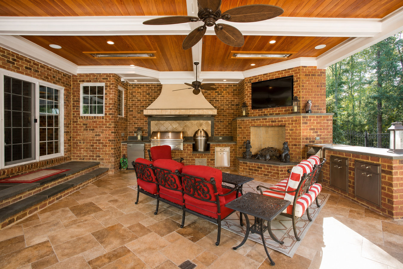 Custom deck builder in Ormond Beach, FL